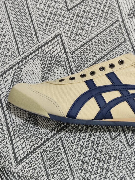 Onitsuka Tiger Mexico 66 Series Off-White and Navy Blue Canvas Slip-On Casual Sh main image 5